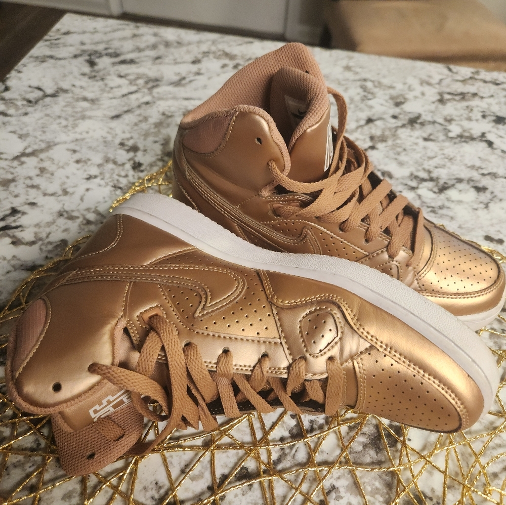 Nike Force Rose Gold